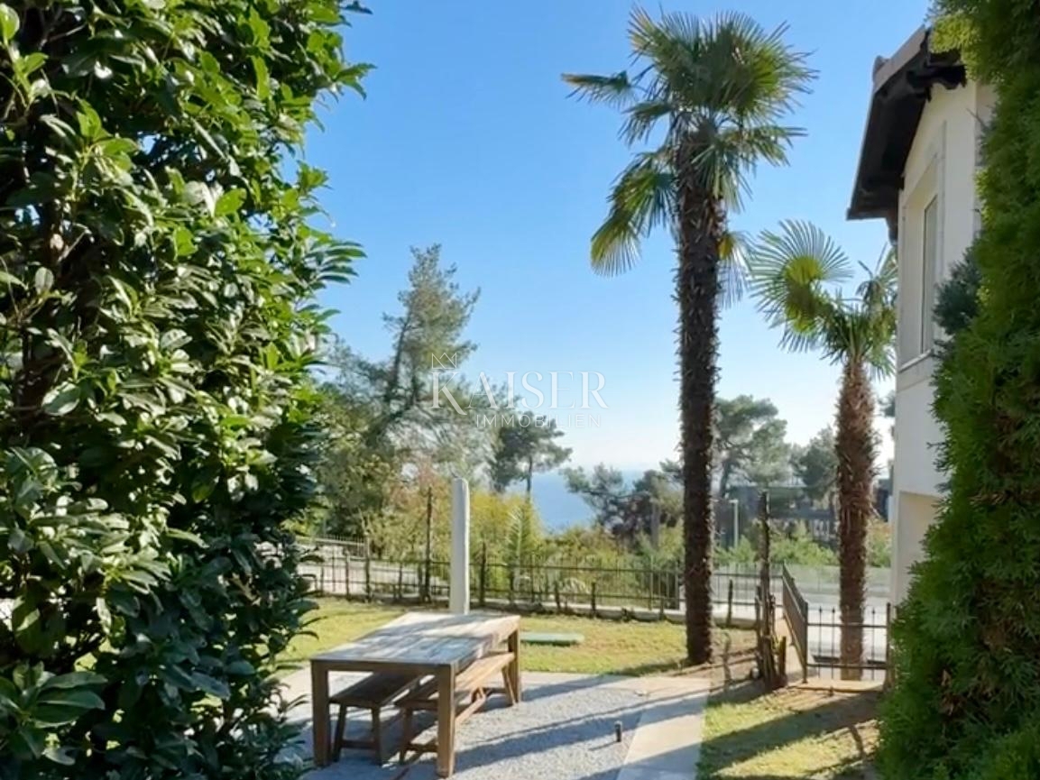 Opatija – Piccola casa indipendente con giardino e vista mare