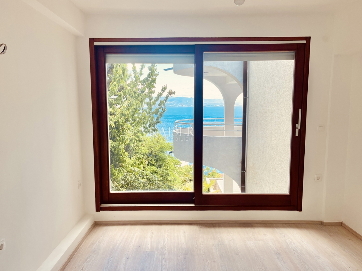 Opatija - Confortevole appartamento con 2 camere da letto e una vista fantastica