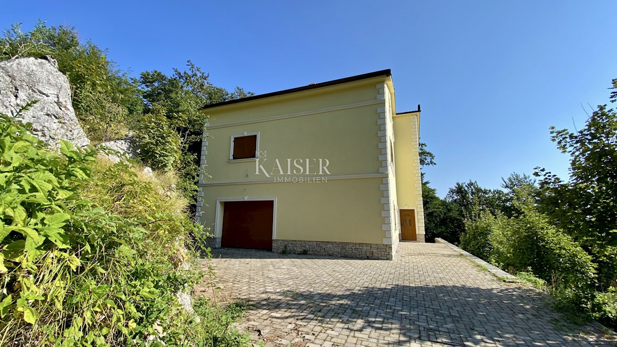 Abbazia, Poklon - Villa nel parco naturale con vista sul mare