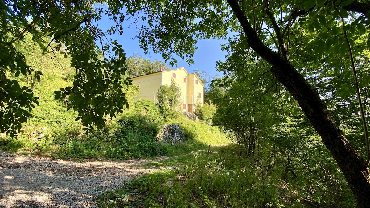 Abbazia, Poklon - Villa nel parco naturale con vista sul mare