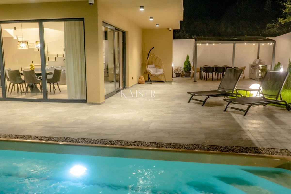 Abbazia, Mošćenička Draga - Nuovissima villa di lusso con piscina a 800 m dal mare