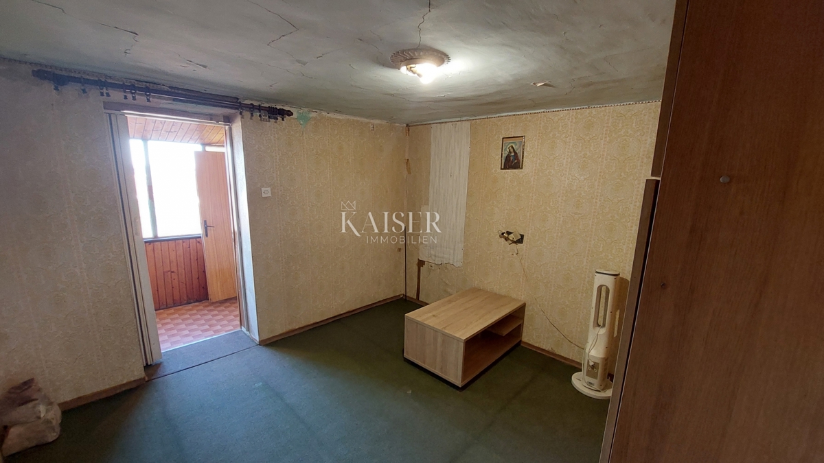 Istria, Buie - antico nel centro storico - 162 m2 con un grande potenziale