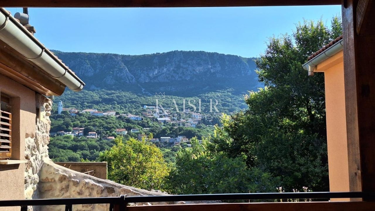 Novi Vinodolski, Bribir - Casa mediterranea con 3 camere da letto e parcheggio