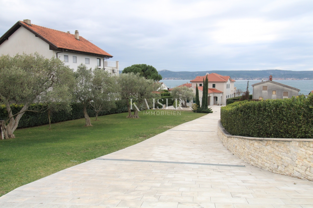 Zadar, Sv.Petar - Villa mediterranea di lusso prima fila al mare