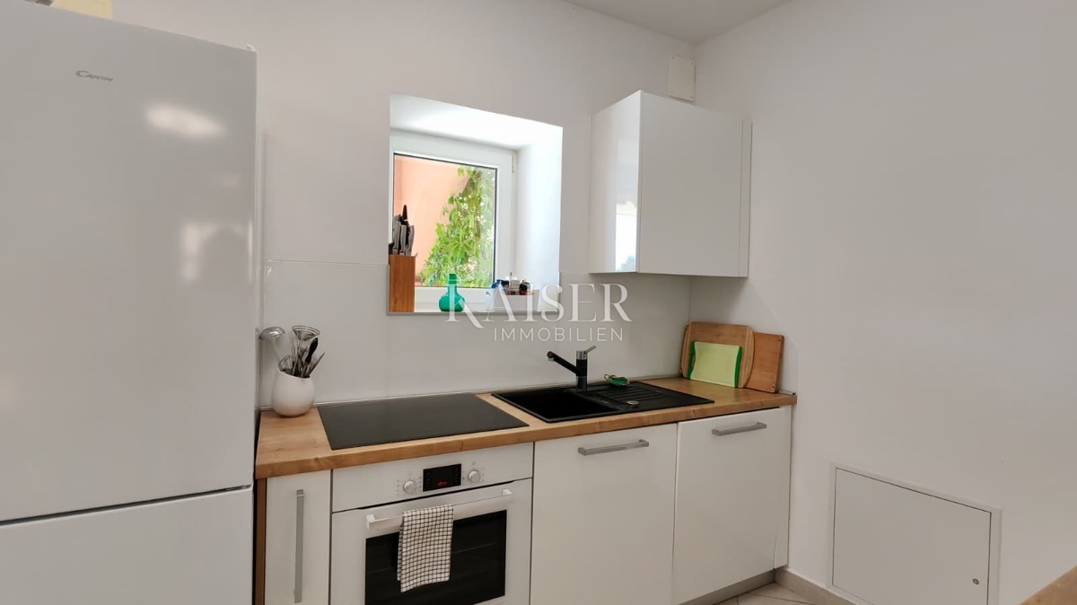 Isola di Krk, Dobrinj - casa in pietra ristrutturata 105m2 con piscina