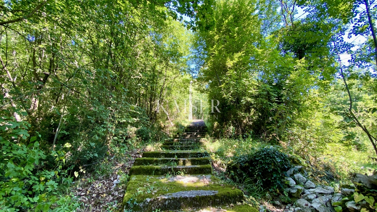 Riviera di Opatija - Terreno unico nella zona T2 per un villaggio turistico, a 7 minuti dal tunnel Učka