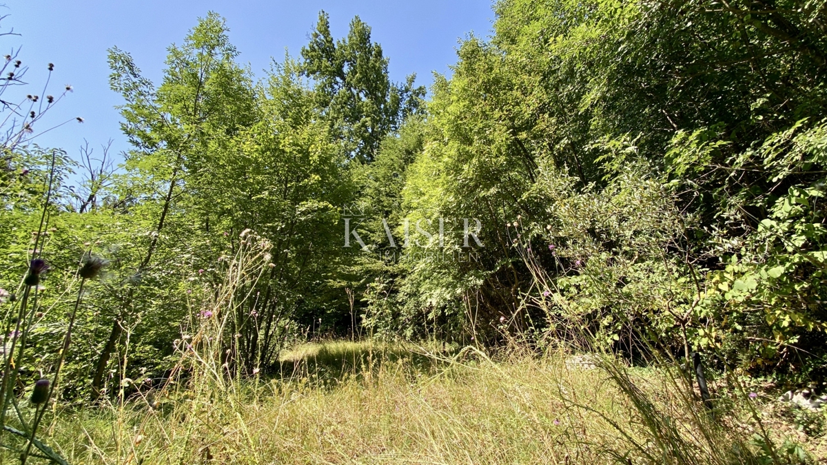 Riviera di Opatija - Terreno unico nella zona T2 per un villaggio turistico, a 7 minuti dal tunnel Učka