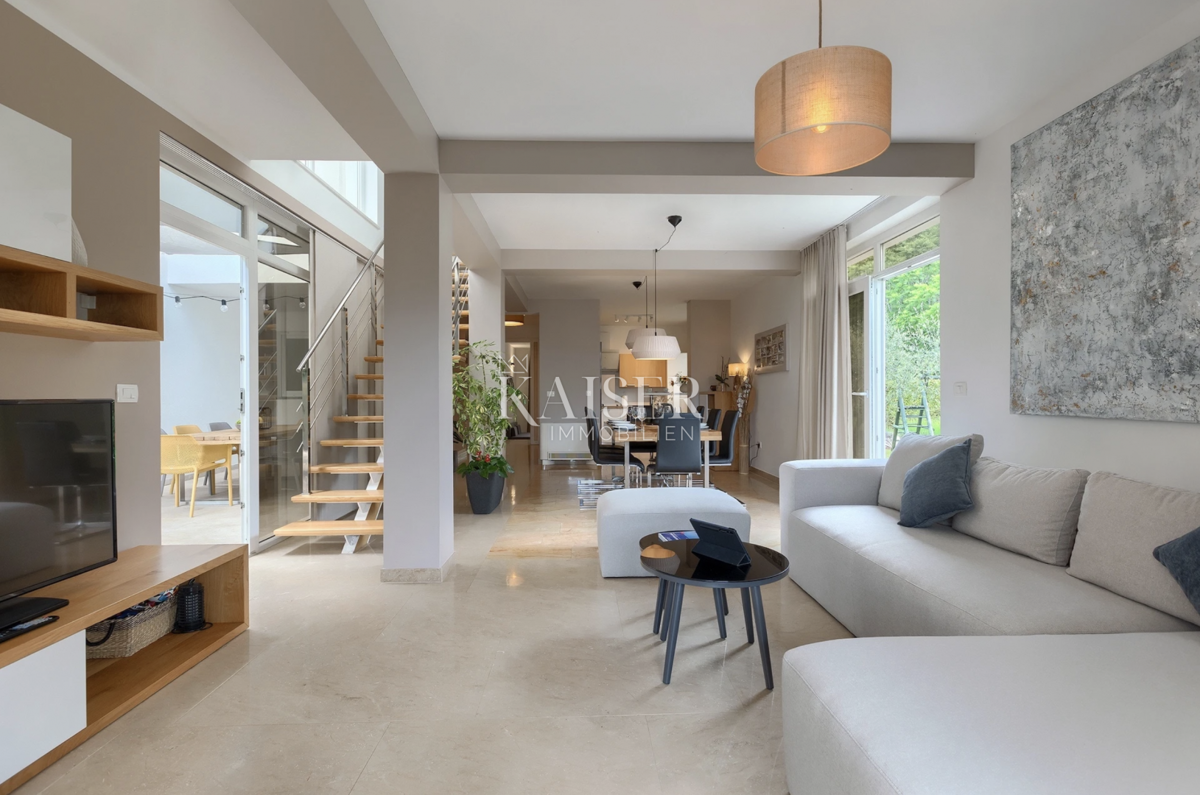 Istria, Žminj - esclusiva villa moderna con piscine e area benessere