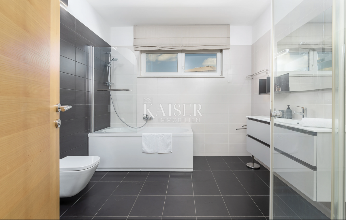 Istria, Žminj - esclusiva villa moderna con piscine e area benessere