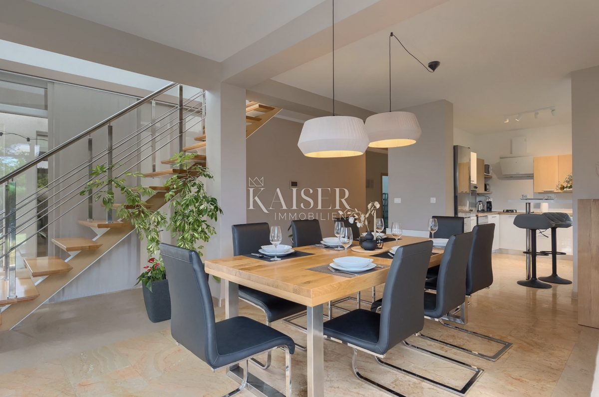 Istria, Žminj - esclusiva villa moderna con piscine e area benessere