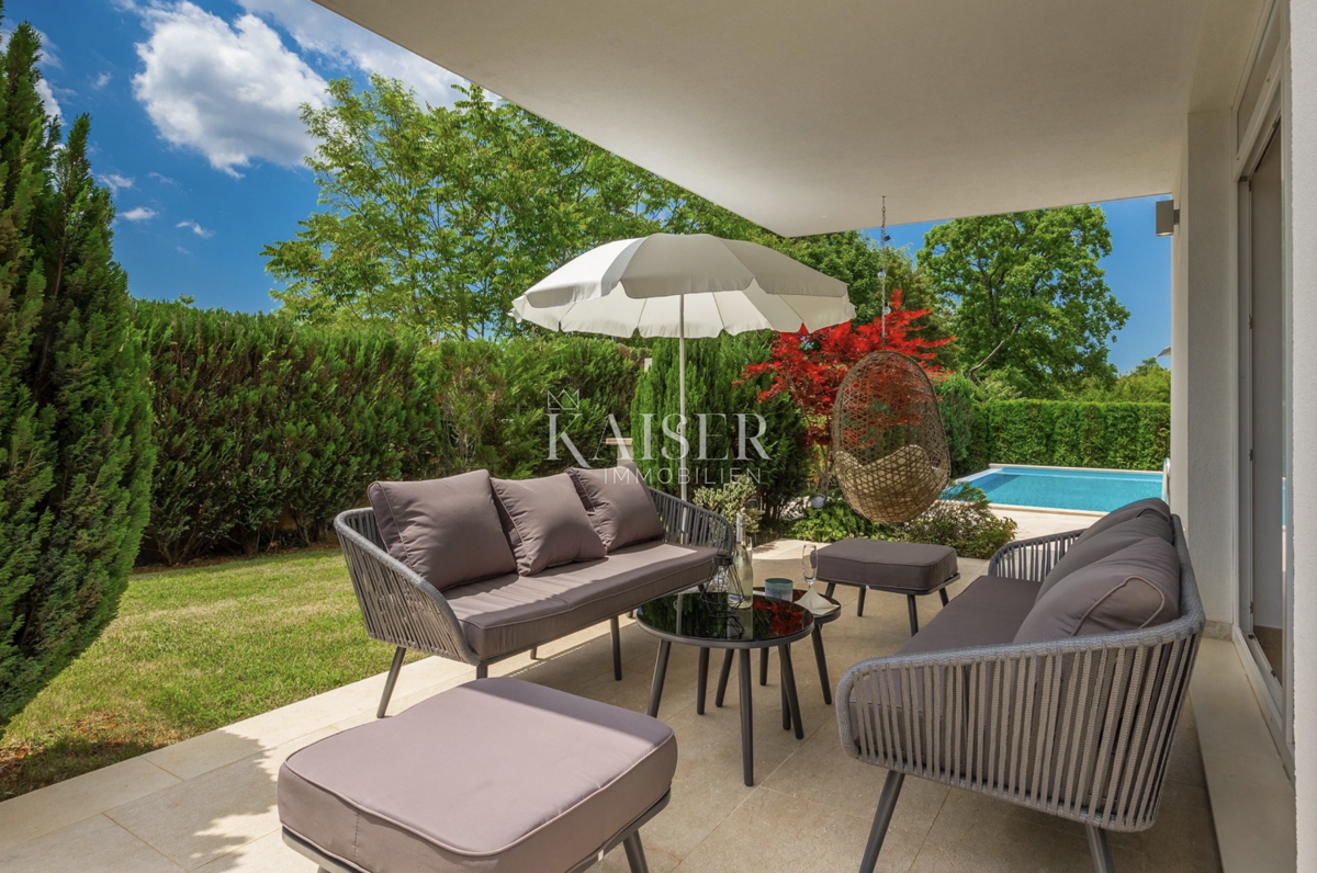 Istria, Žminj - esclusiva villa moderna con piscine e area benessere