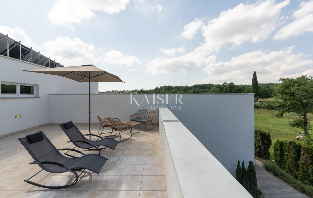 Istria, Žminj - esclusiva villa moderna con piscine e area benessere