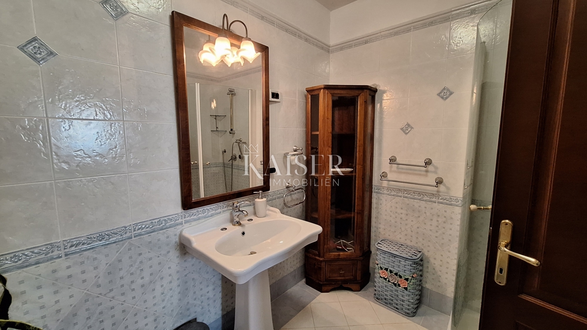 Abbazia, Veprinac, casa familiare con piscina, vista sul Quarnero