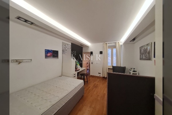 Zara, Poluotok, appartamento lussuosamente arredato, 104,32 m2, vicino a Kalelarga