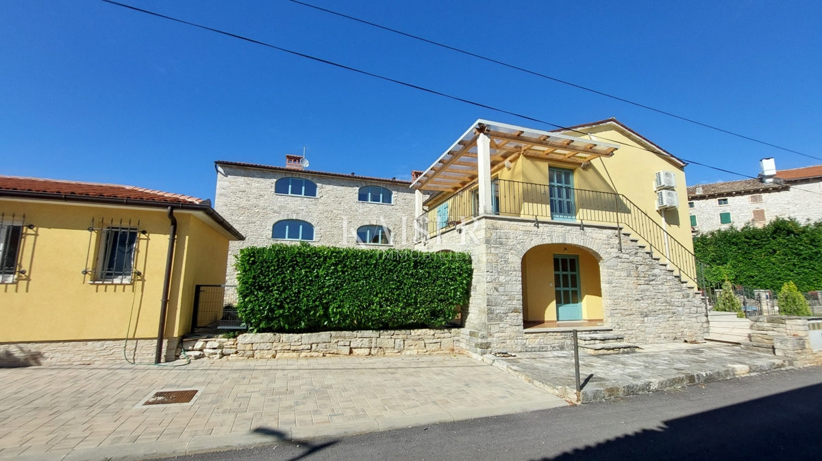 Istria, Buie, dintorni - appartamento 76m2, possibilità di gestione dell'affitto