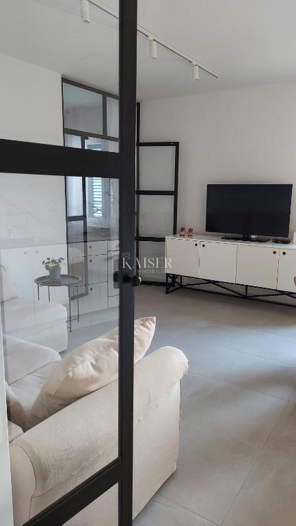 Zara, Poluotok – moderno appartamento con tre camere da letto nel cuore della città