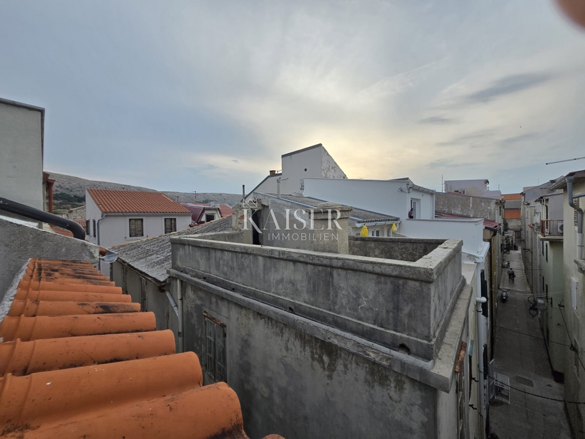 Zara, Pag - casa in pietra nel cuore di Pag vicino alla piazza, a pochi passi dalla spiaggia sabbiosa