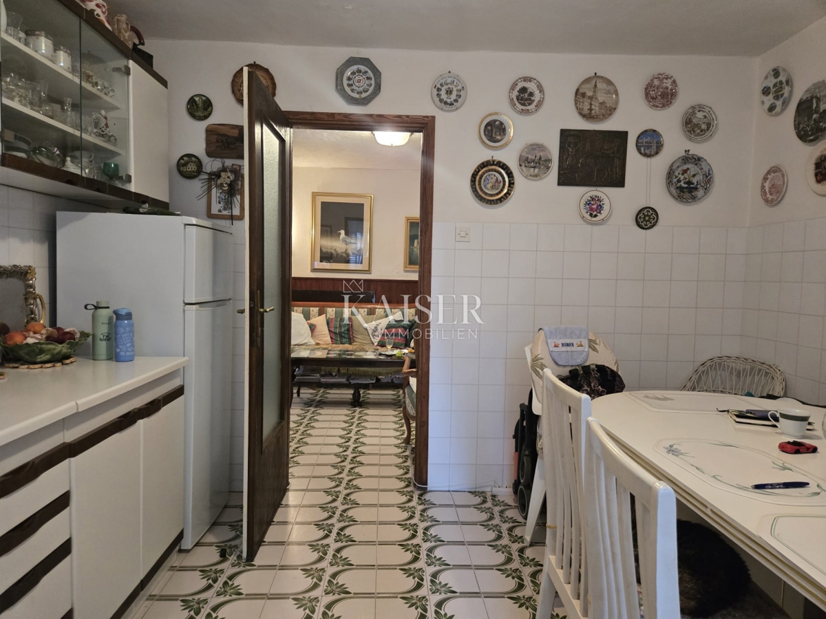 Zara, Pag - casa in pietra nel cuore di Pag vicino alla piazza, a pochi passi dalla spiaggia sabbiosa