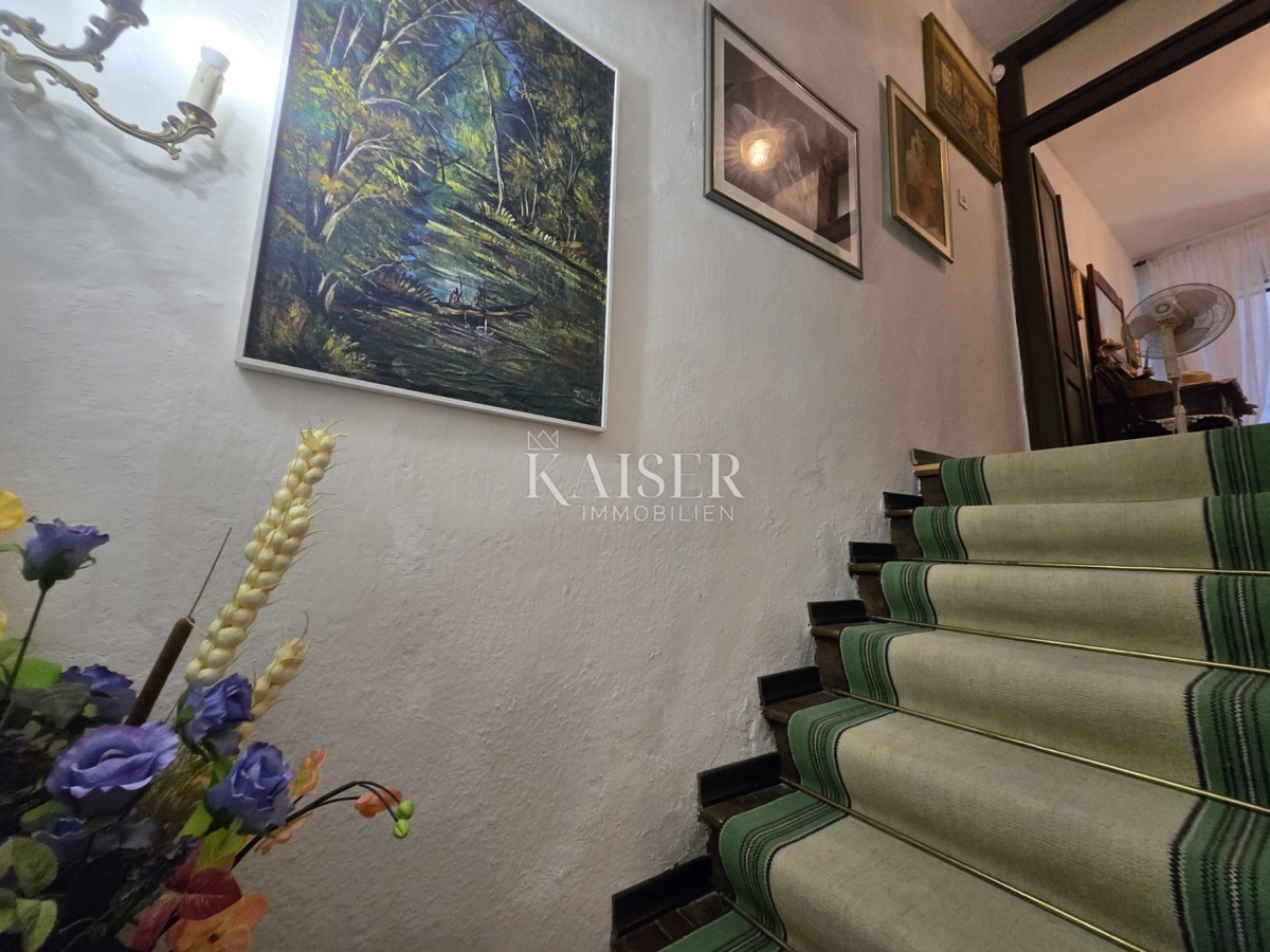 Zara, Pag - casa in pietra nel cuore di Pag vicino alla piazza, a pochi passi dalla spiaggia sabbiosa