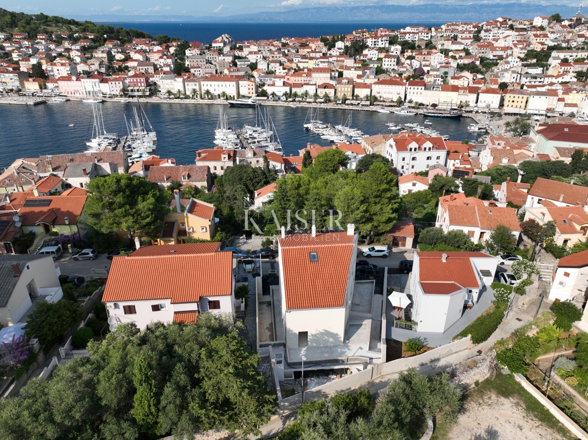 Mali Lošinj - bellissimo appartamento con garage nel centro della città