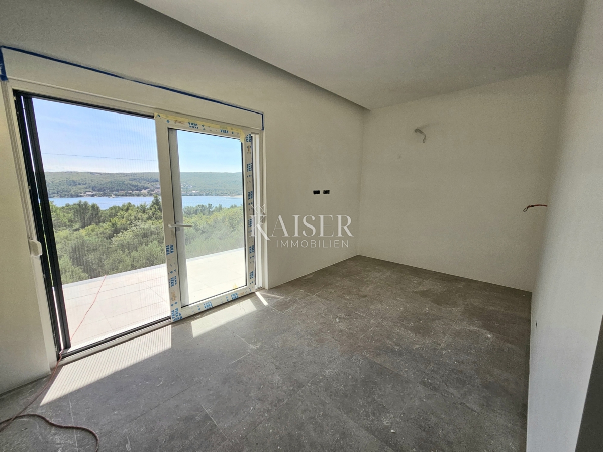 Krk, Čižići - appartamento di nuova costruzione 2 camere da letto + soggiorno, 80m2