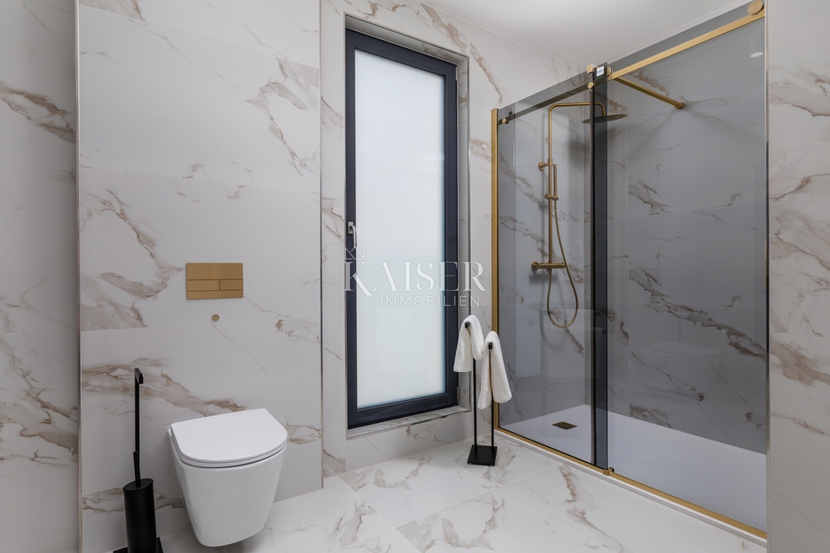 Villa Vrbnik, 264,24m2