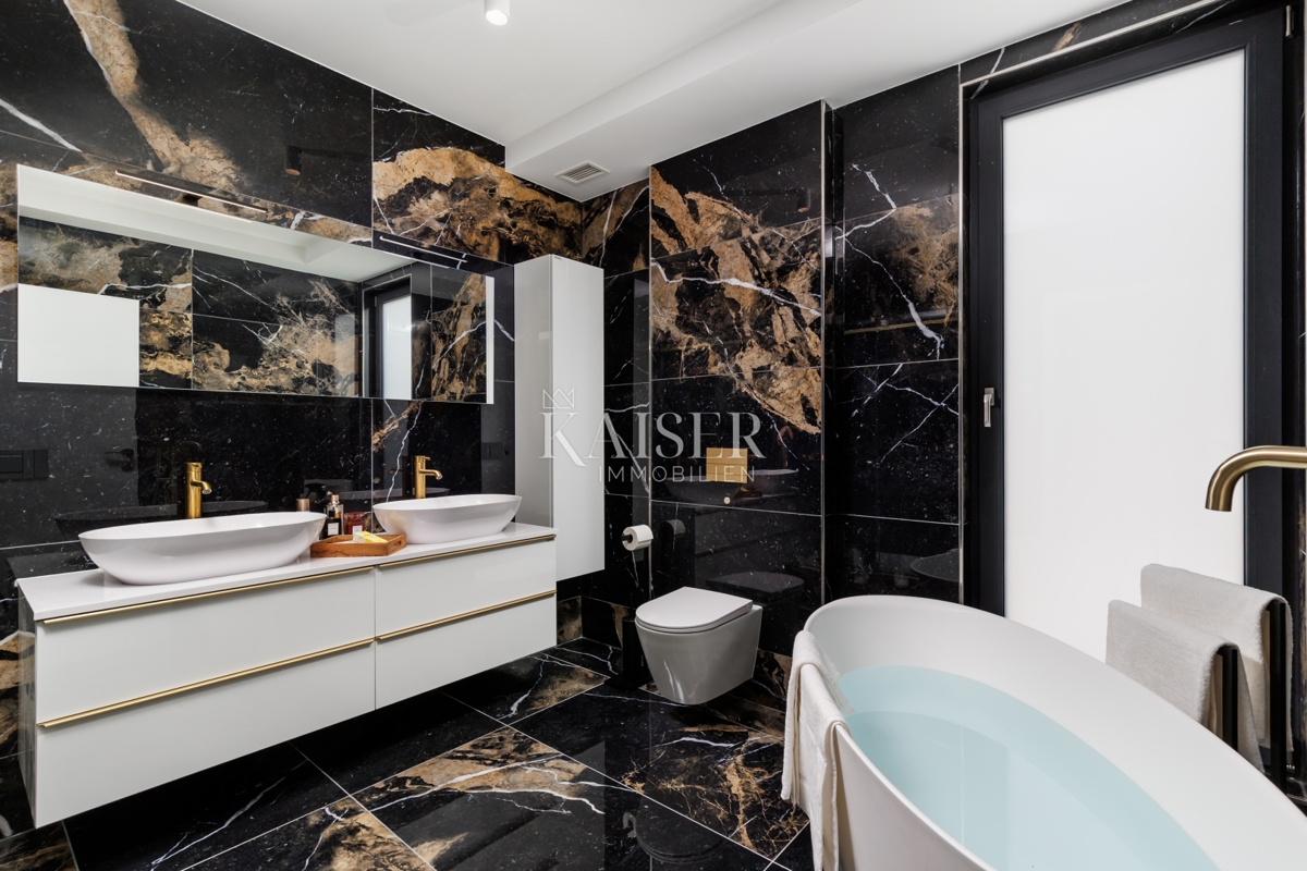 Villa Vrbnik, 264,24m2