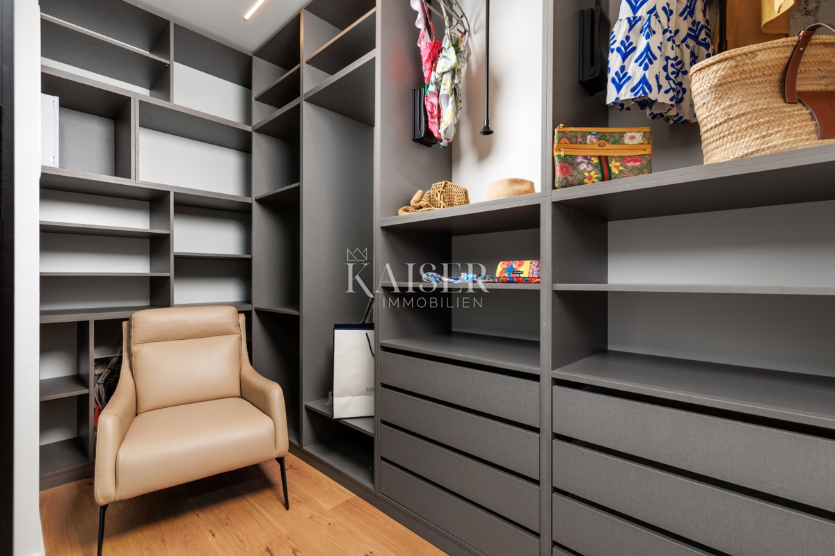 Villa Vrbnik, 264,24m2