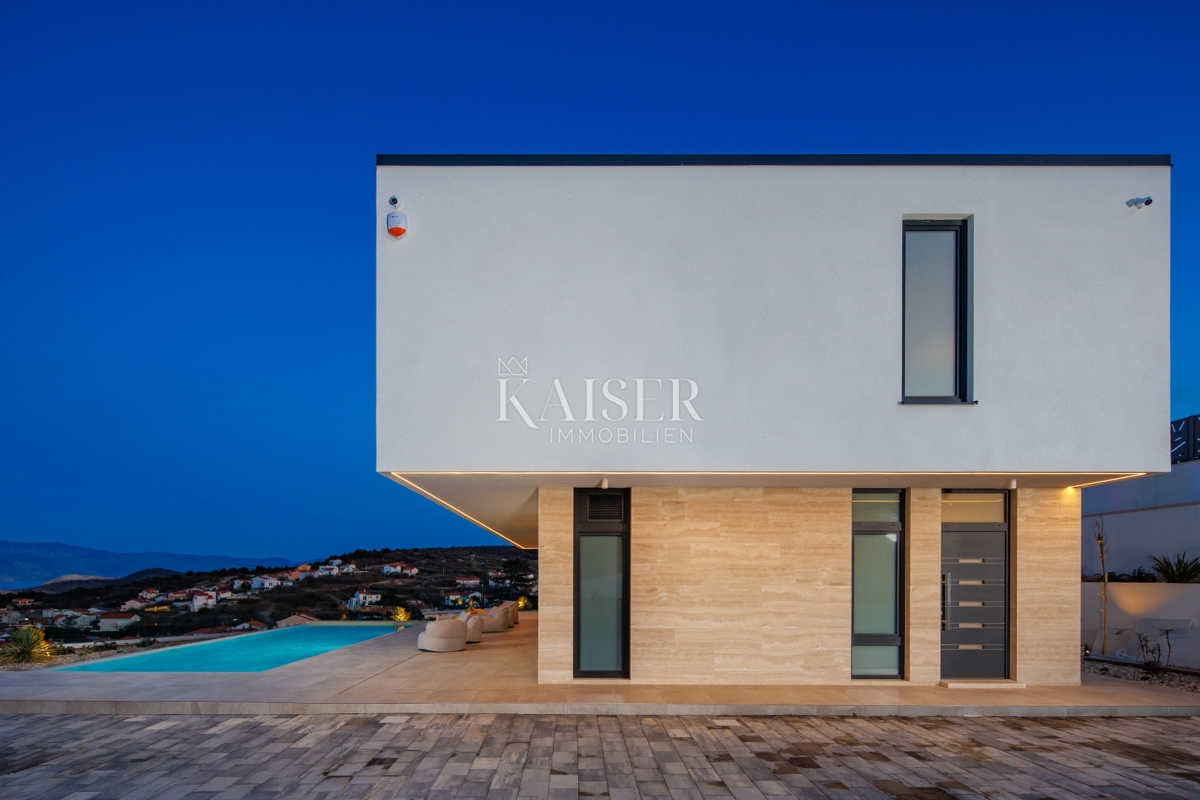 Villa Vrbnik, 264,24m2