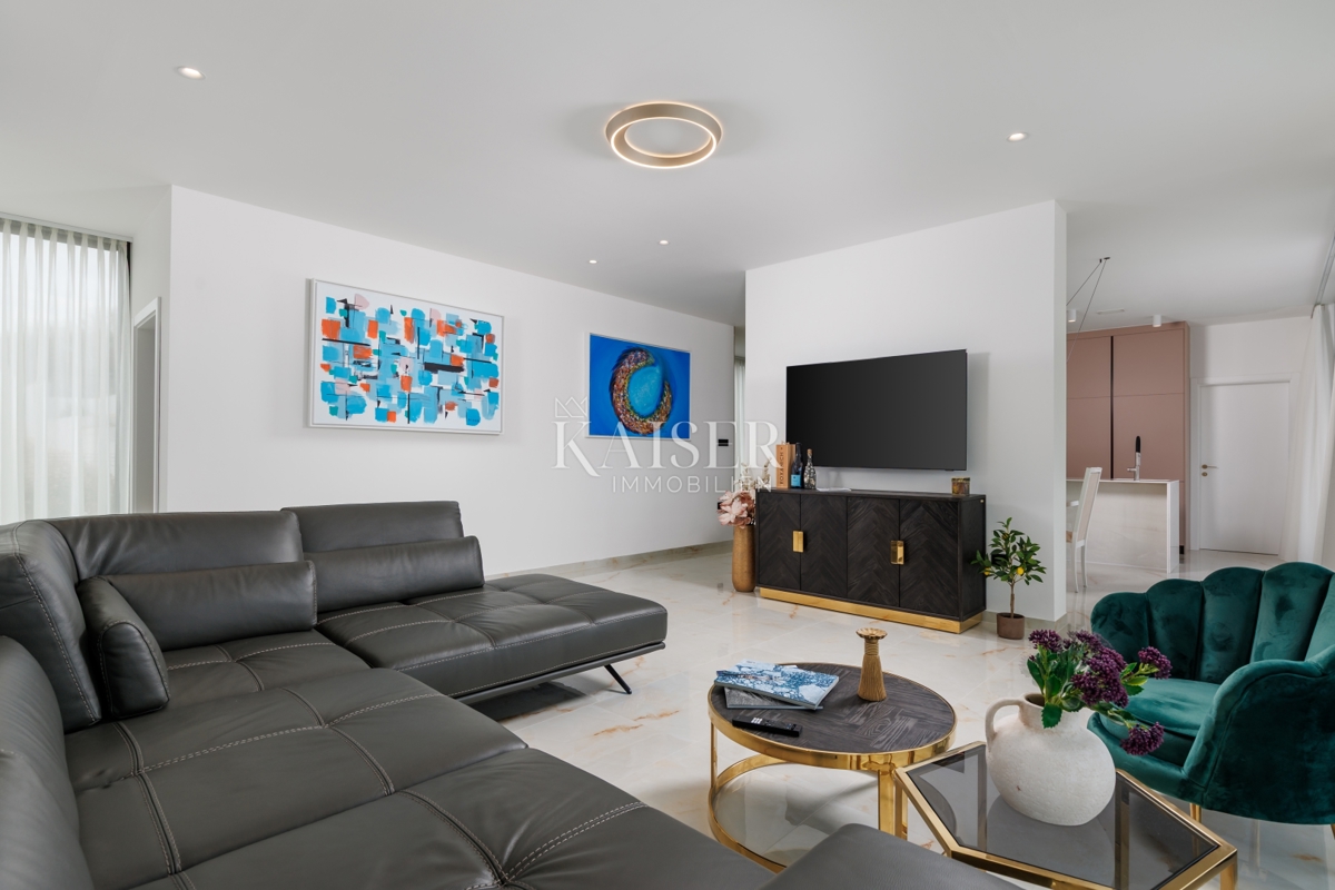 Villa Vrbnik, 264,24m2