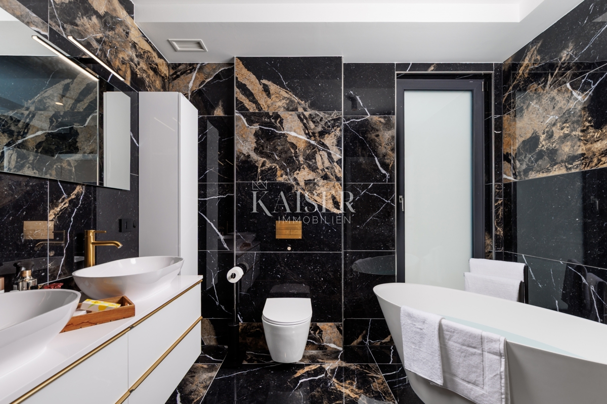 Villa Vrbnik, 264,24m2