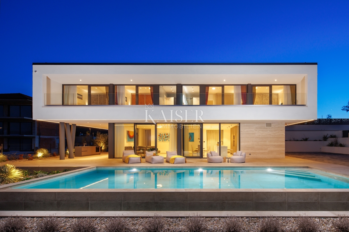 Villa Vrbnik, 264,24m2