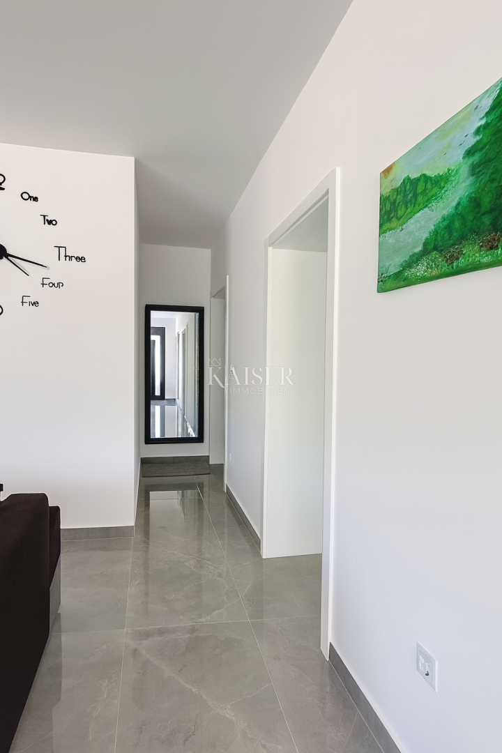 Casa Ninski Stanovi, Nin, 107m2