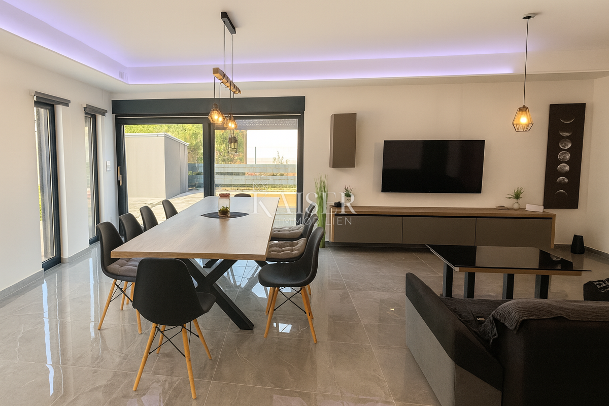 Casa Ninski Stanovi, Nin, 107m2