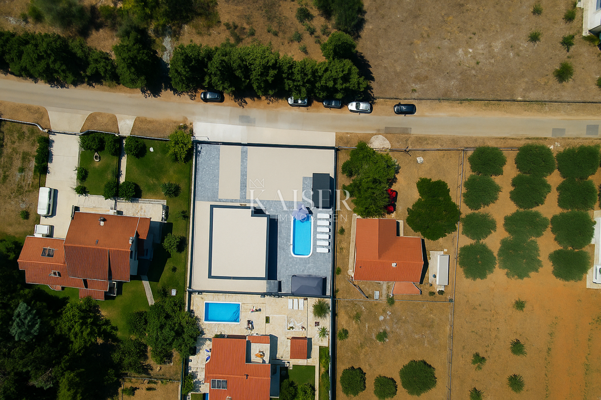 Casa Ninski Stanovi, Nin, 107m2