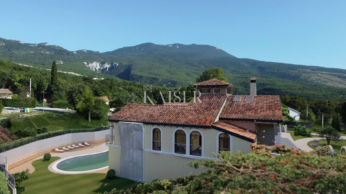 Istria - Laurana, hotel con 12 camere, wellness, spa in fase di completamento