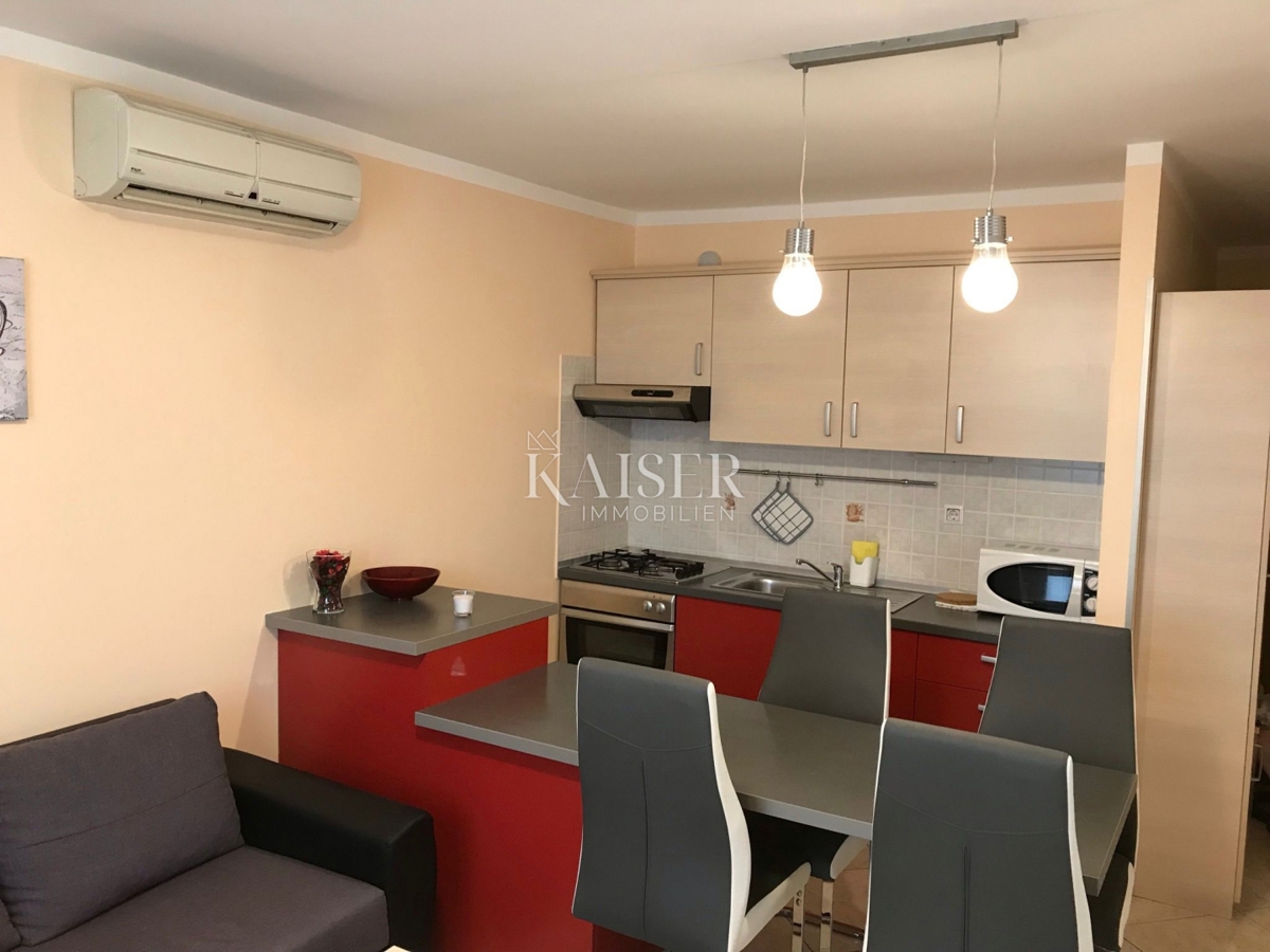 Istria, Umago, appartamento 44 m2, 250 m dalla spiaggia