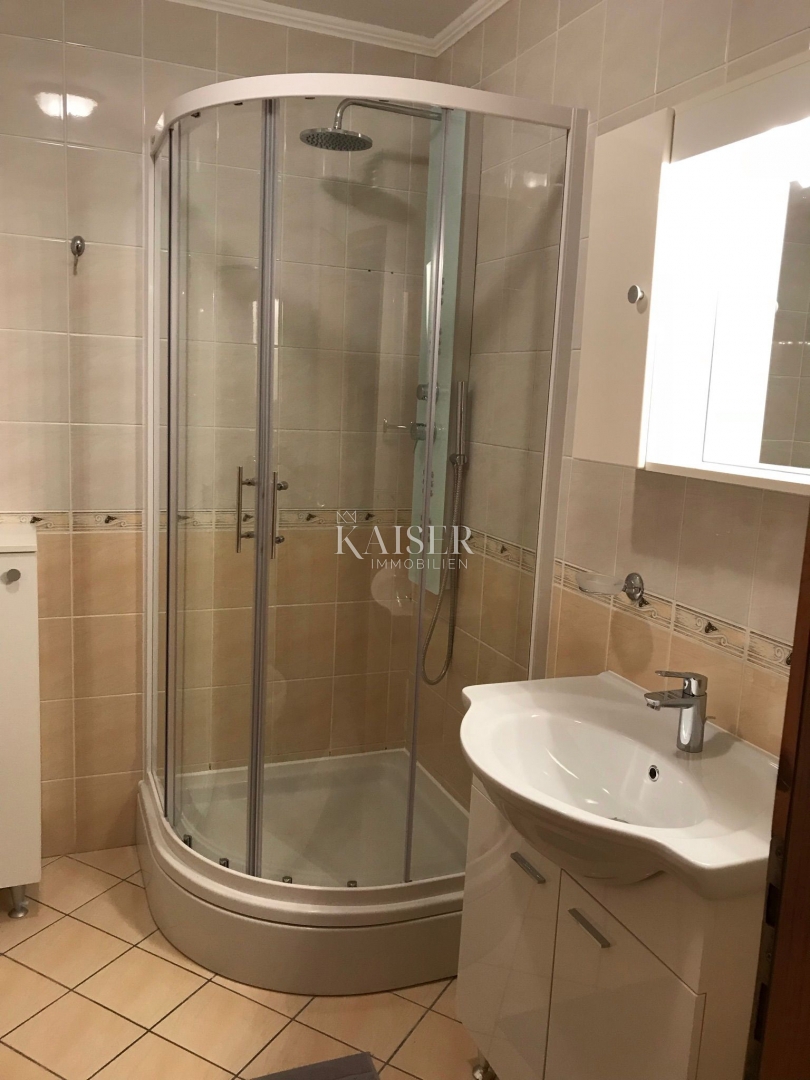 Istria, Umago, appartamento 44 m2, 250 m dalla spiaggia