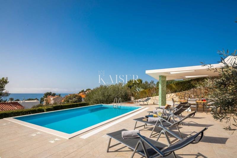 Villa Žaborić, Šibenik - Okolica, 175m2