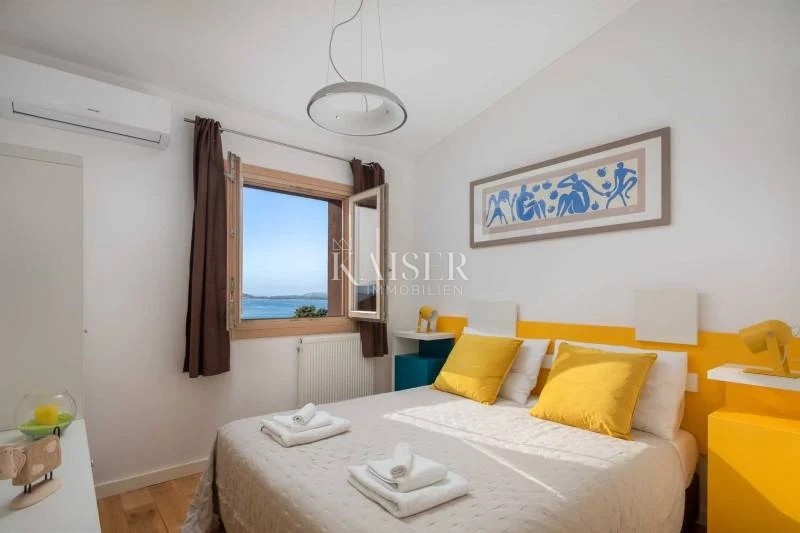 Villa Žaborić, Šibenik - Okolica, 175m2