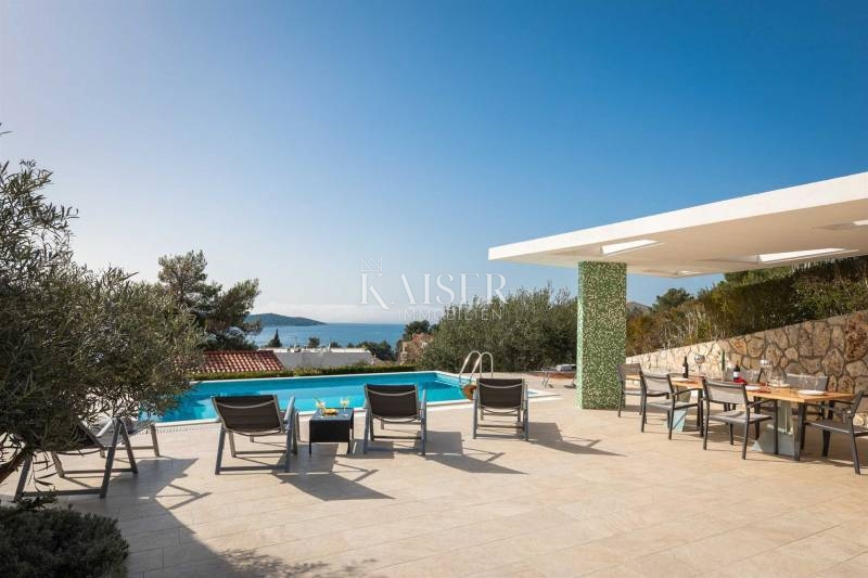 Villa Žaborić, Šibenik - Okolica, 175m2