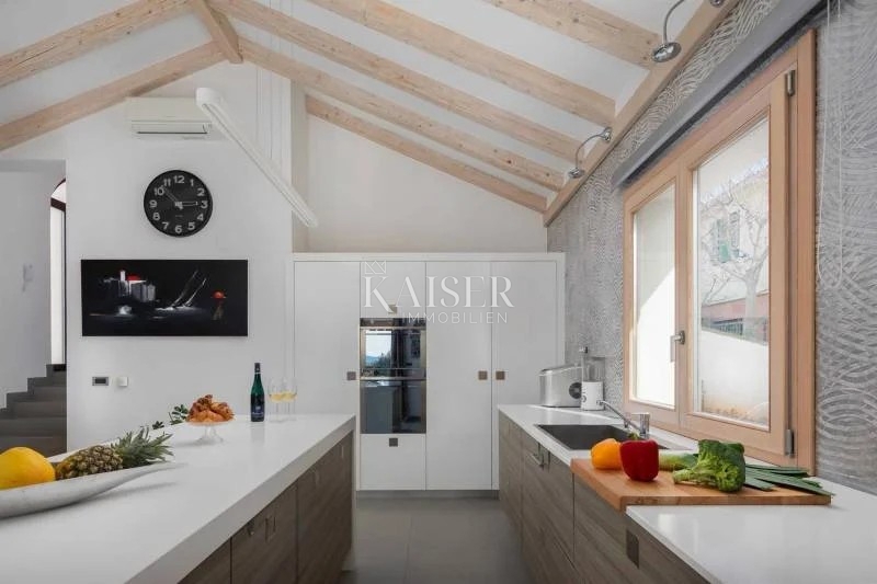 Villa Žaborić, Šibenik - Okolica, 175m2