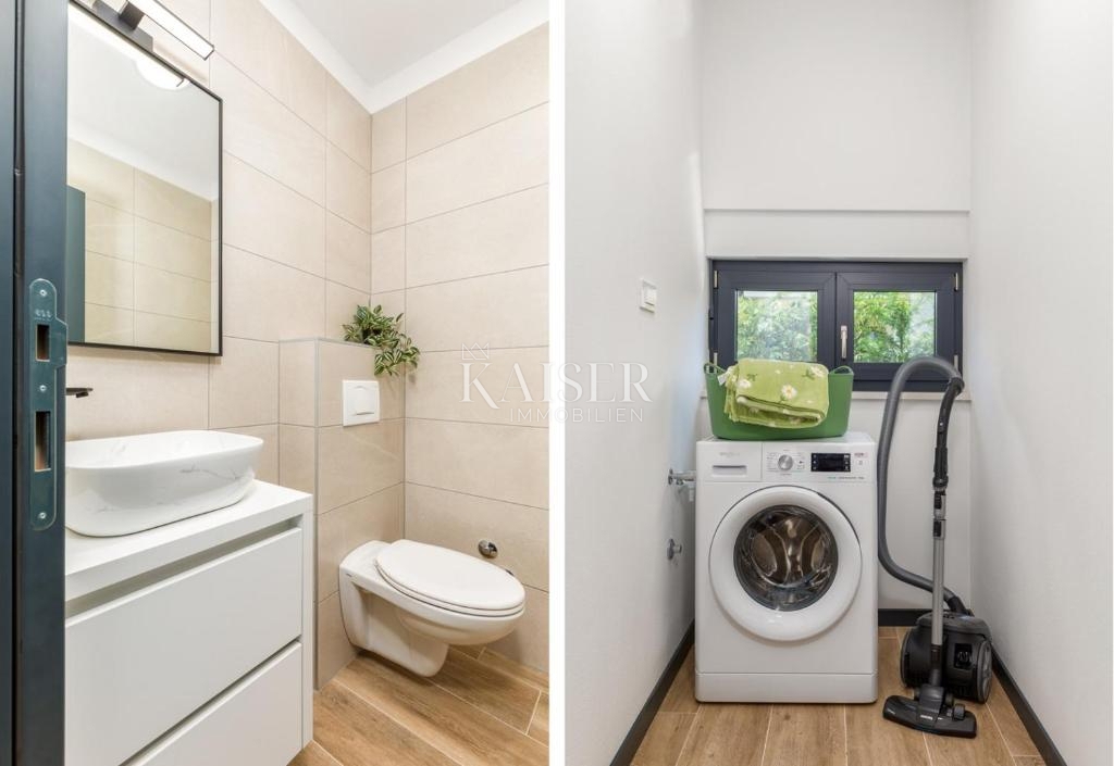 Istria, Parenzo, villa con piscina e vista mare