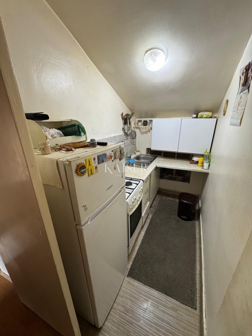 Zaprešić, Centro, appartamento con due camere da letto 70 m²