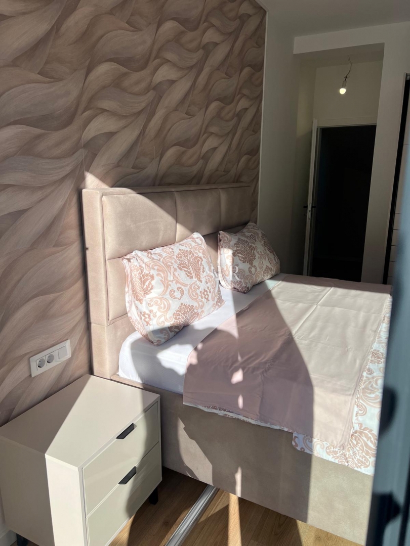 Srima, Vodice - Moderna casa a tre piani (S1) con vista mare