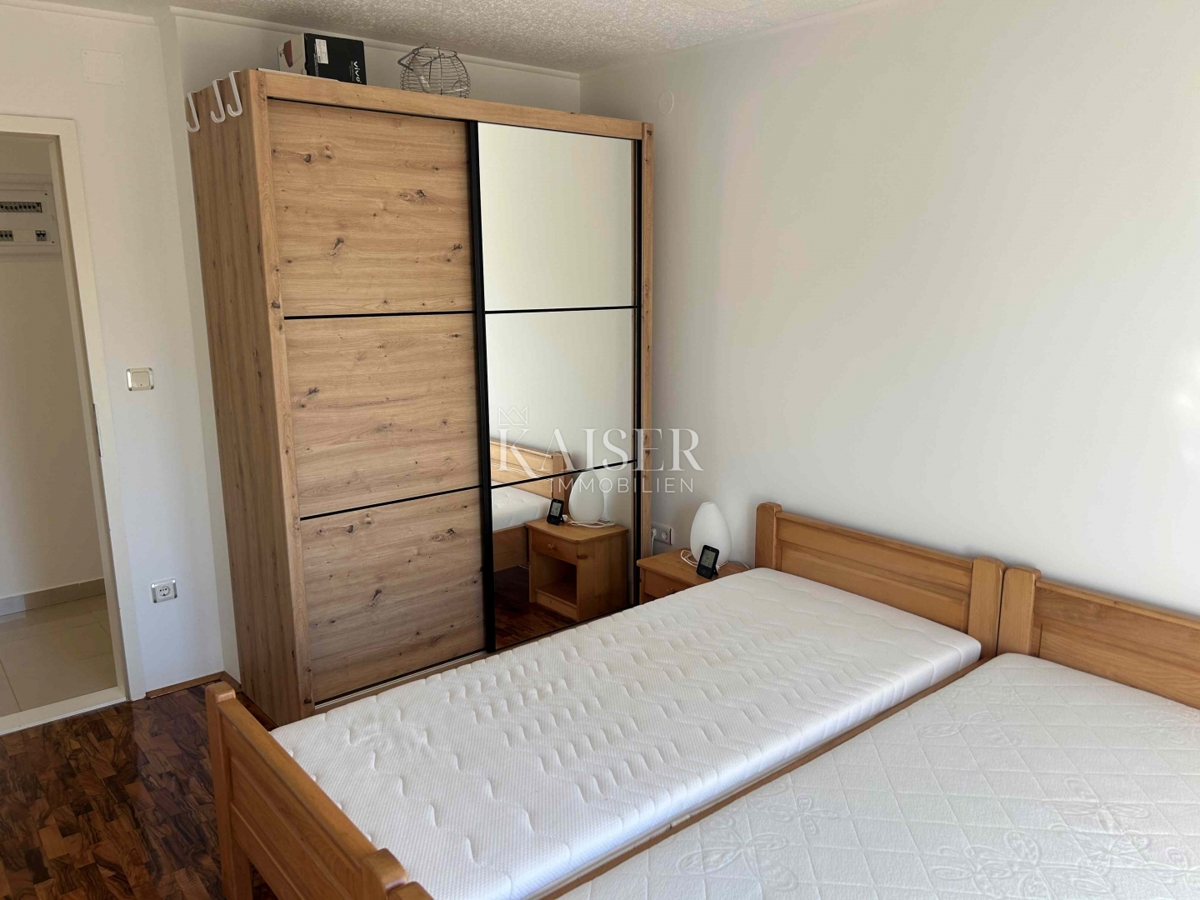 Krk, Malinska, appartamento con vista mare 