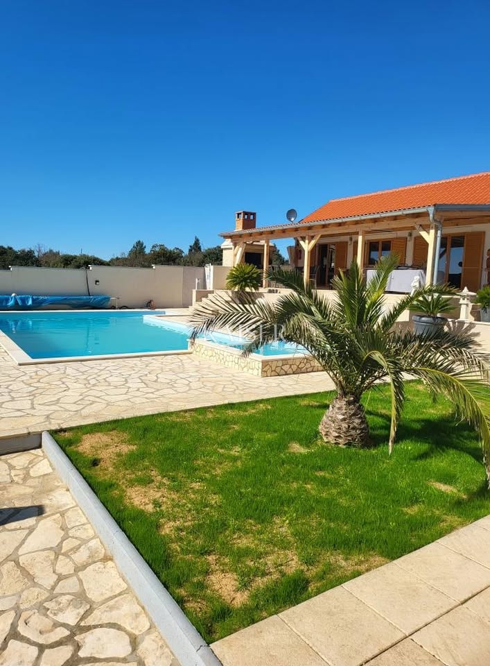 Donja Jagodnja, Zara - Villa di lusso con piscina e una casa per rilassarsi