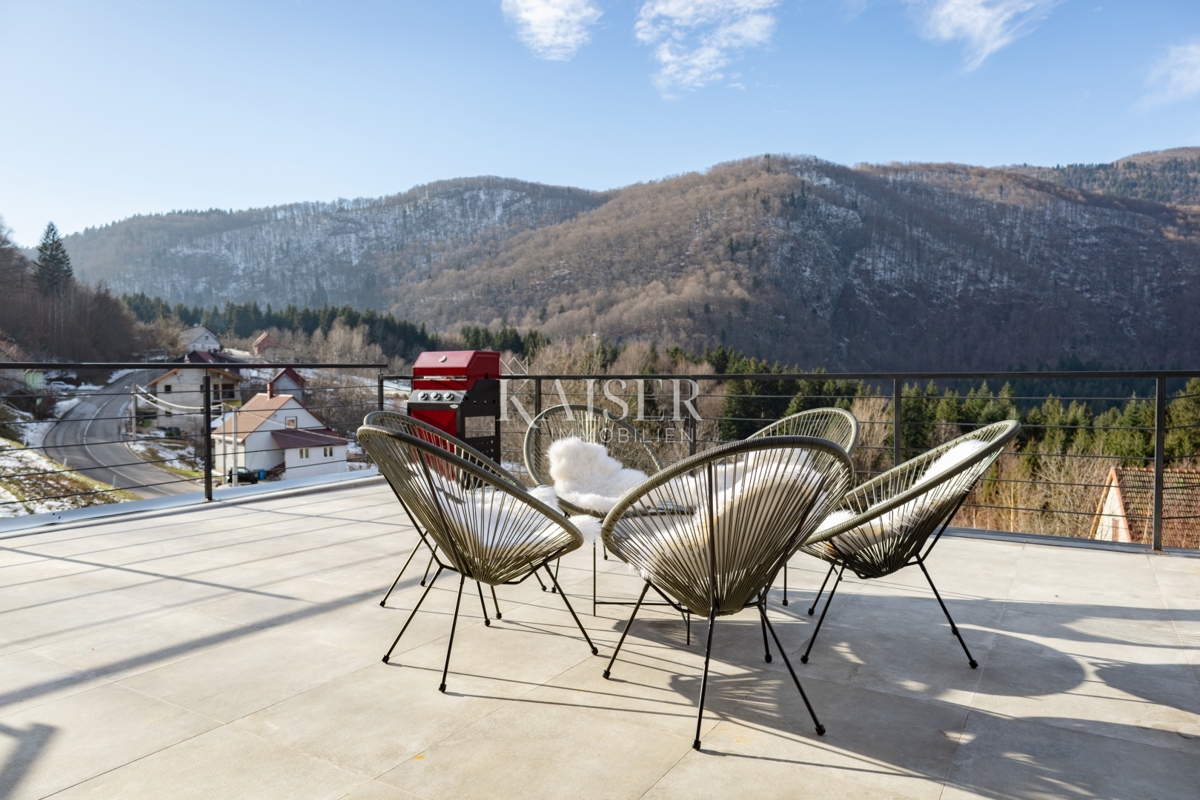 Delnice - villa con piscina 