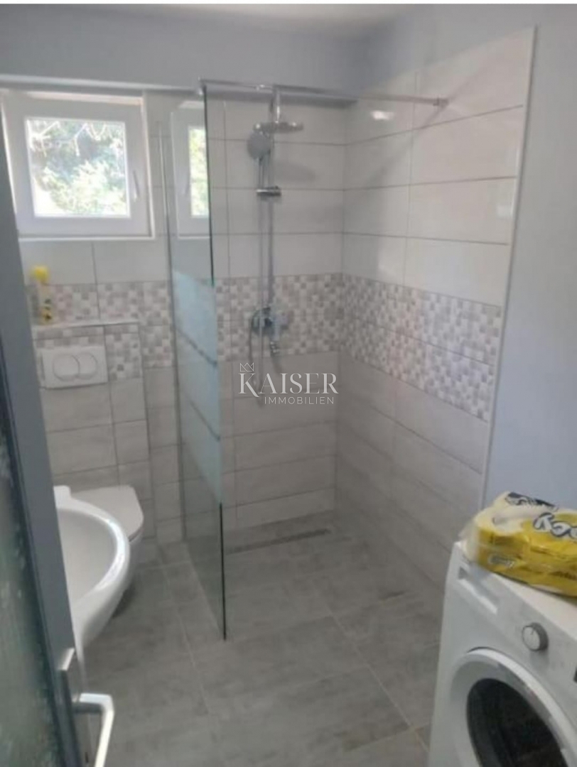 Mali Lošinj, appartamento 54 m2 in centro con parcheggio