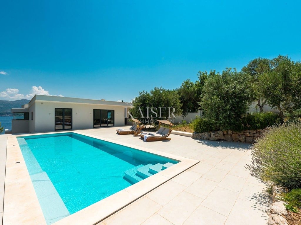 Unica villa moderna fronte mare con ingresso privato alla spiaggia - Isola di Kolocep